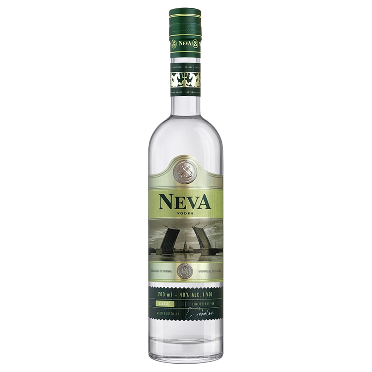 Водка Нева Классик 0,7